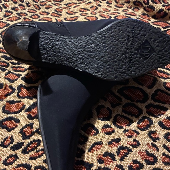 Donald J Pliner black shoe boot - Picture 8 of 9